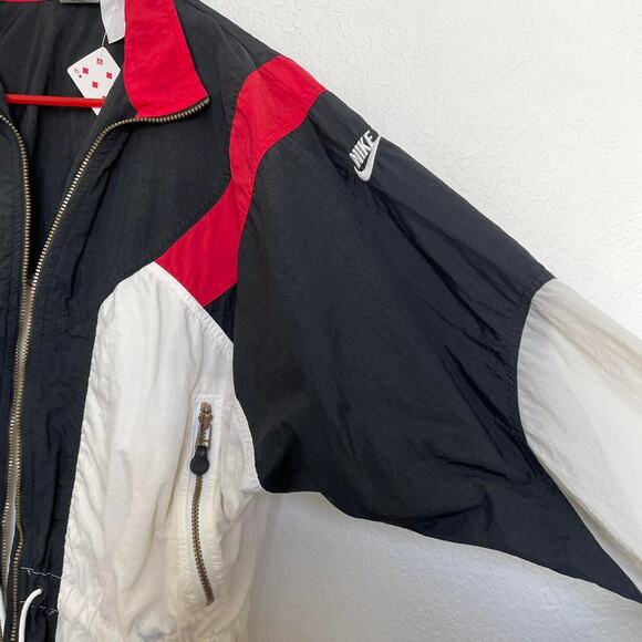 Vintage black, white, and red nike windbreaker jacket - Picture 3 of 5